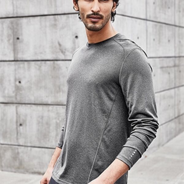 Long Sleeve Pulse Crew Thumbnail